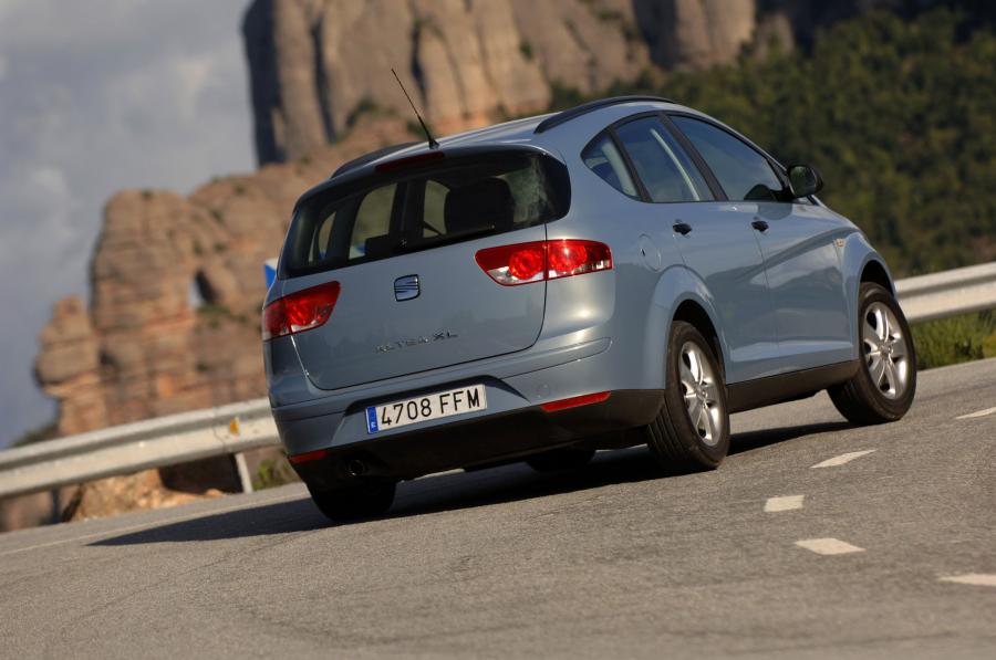  Seat Altea XL 2006 года  (фото 26 из 134)